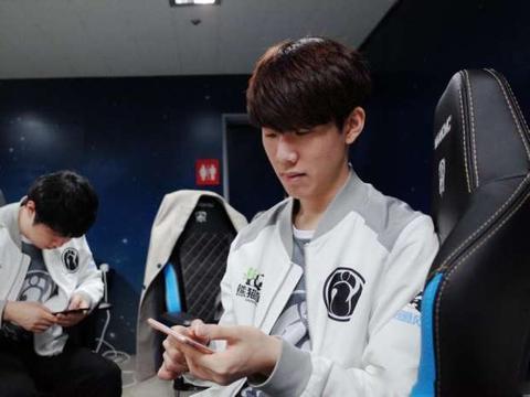 Pimp： ＂ FURIA Esports 是赢得 2025 年 StarLadder 布达佩斯 Major 的竞争者＂