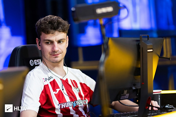 G2、Spirit和 Eternal Fire 在2024年完美世界上海 Major的EU RMR B首轮比赛中赢得了他们的首场比赛结果